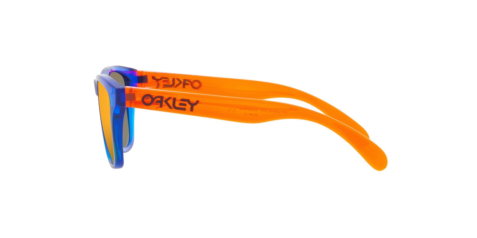 Oakley Youth 0OJ9009 Sunglass Transparent Blue Unisex Full S Sunglass — Transparent Blue frame — view 4