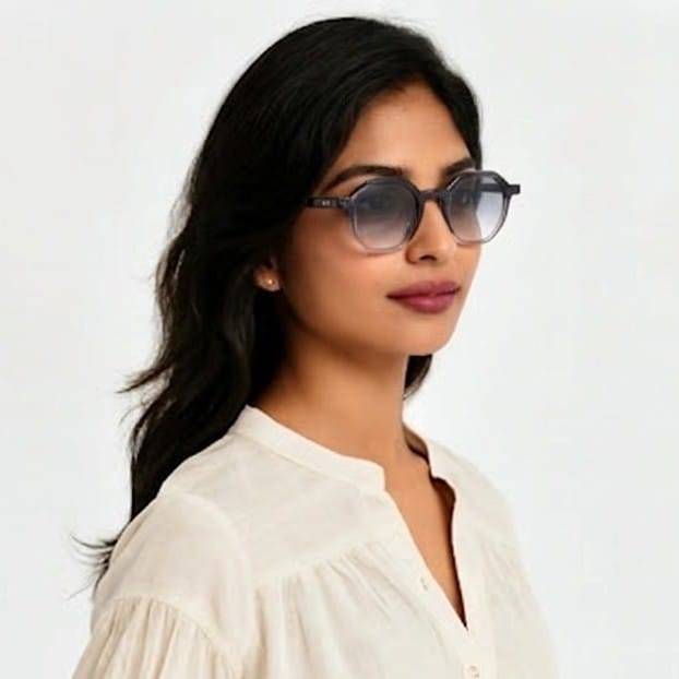 Inspira VS6570 Sunglass Transparent Grey Unisex Full Shell Sunglass — view 1