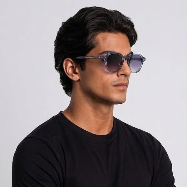 INSPIRA SZ3226 C2 Sunglass — Transparent Blue frame — view 1