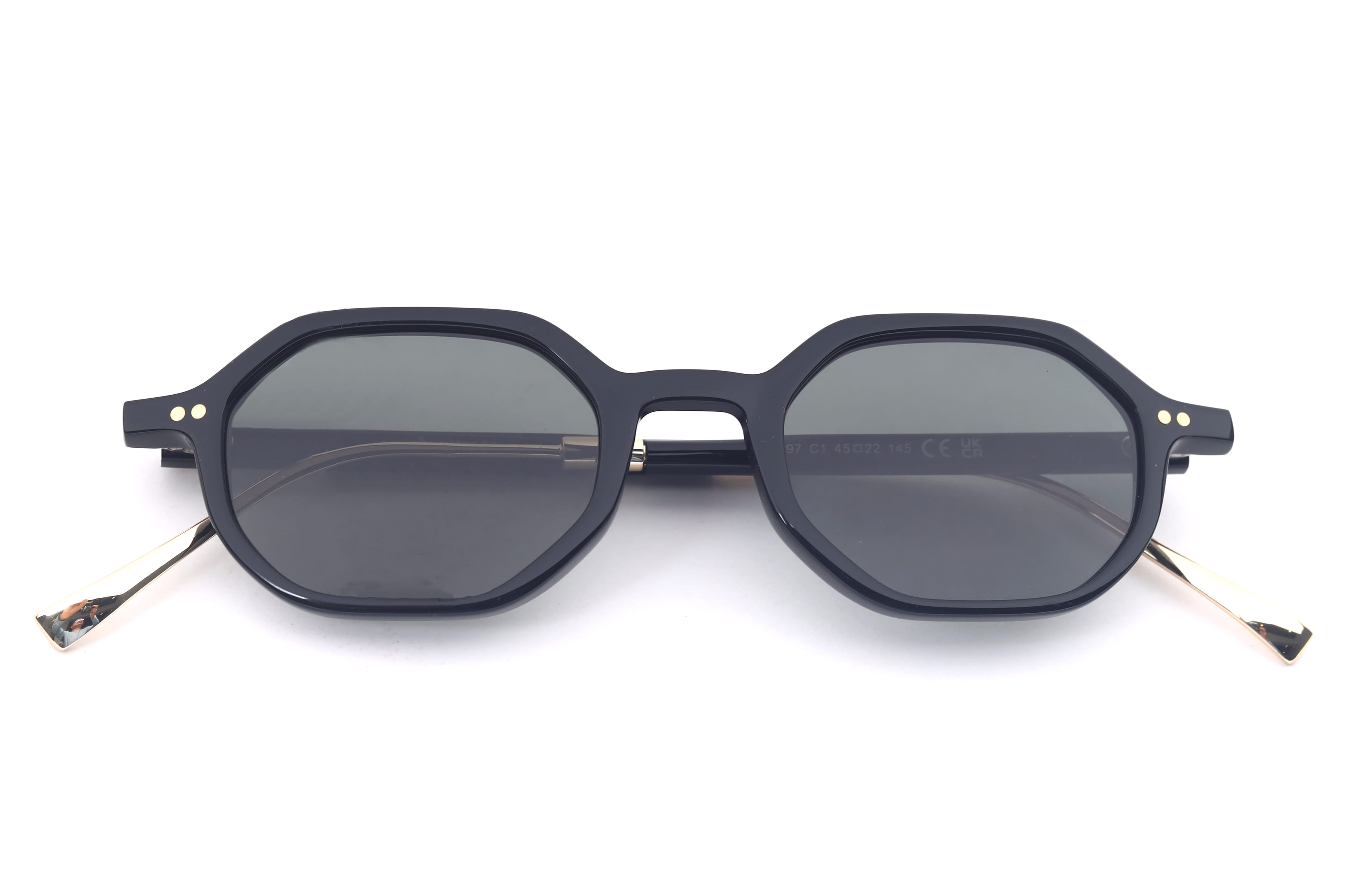 Lancebremmer LANCE BREMMER AT1097 C1 Sunglass — Black frame — view 3