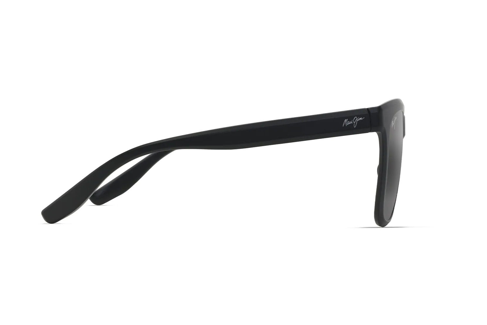 MAUI JIM MJ 602 02 Sunglass — Matt Black frame — view 3